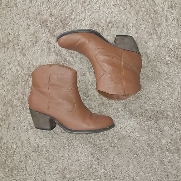 Rocket Dog Shoes - Rocket Dog Cowgirl Booties